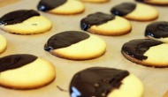 (7) Chocolate-Dipped Shortbread Cookies